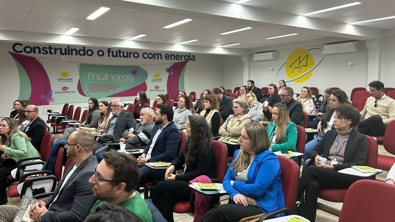 Habitação e linhas de crédito para empresas foram tema da Plenária da FACISC no Extremo Sul Catarinense