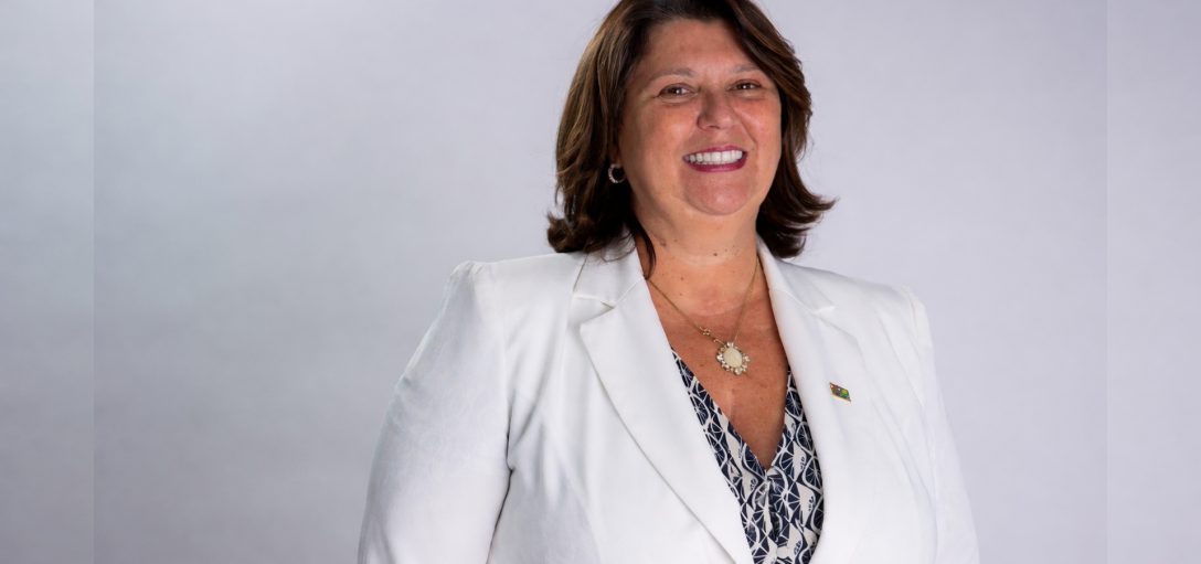 Rita Conti assume presidência da Facisc por 10 dias Rita Conti assume presidência da Facisc por 10 dias