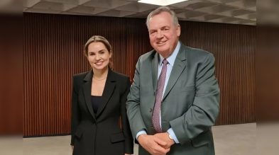 Grasiela Moretto assume presidência da Acic Grasiela Moretto assume presidência da Acic