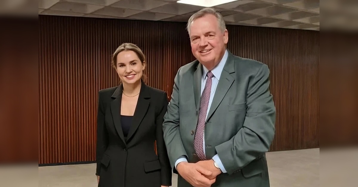 Grasiela Moretto assume presidência da Acic Grasiela Moretto assume presidência da Acic